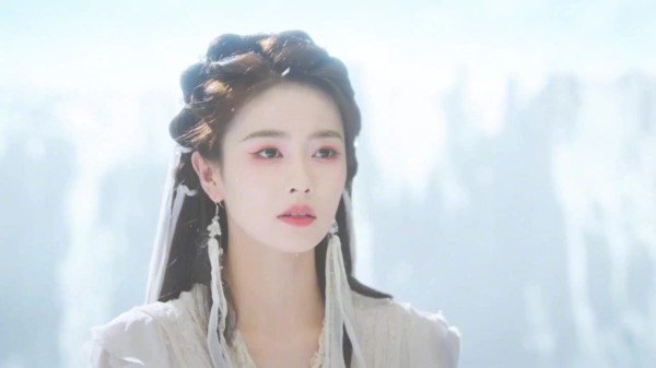 白鹿发视频告别花如月角色,引用剧中希望台词