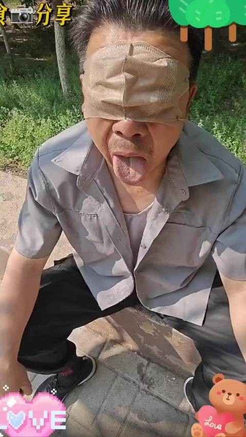 太坏了, 这样虐待帅大叔, 我一个舒服得多的玩法啊!