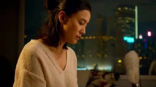 盘点宋佳23岁起颜值变化，可文艺可抚媚，成熟大气韵味十足
