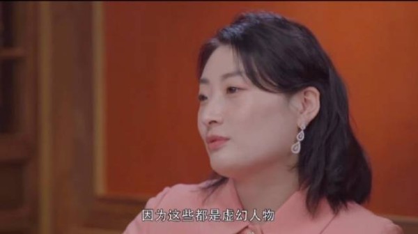 宗馥莉谈吐上看还是蛮理性的，也蛮聪明的，接下来要和几个弟弟妹妹打攻防战了