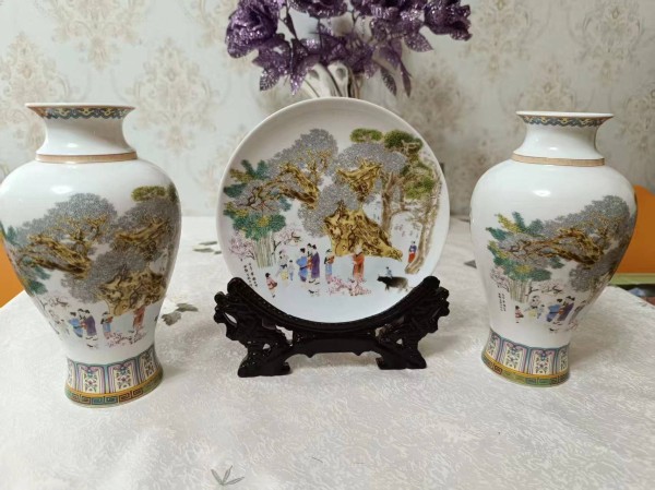 王锡良《桃花源记》瓷器：瓷上桃源，古韵流芳