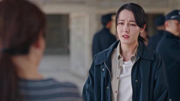 迪丽热巴新剧哭戏感染力强，眼睛蒙水雾演技获赞