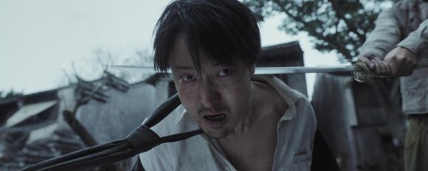 2个观众，票房仅76元，《南京照相馆》把这部烂片打惨了