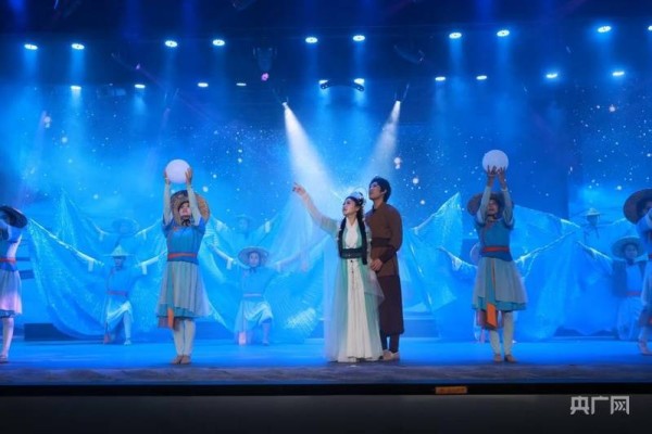 奇幻巨制《云深起漫漫星河》在天津东疆首演