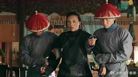 娴妃强行拉纯妃入伙 硬割刘嬷嬷舌头，把纯妃吓傻了！