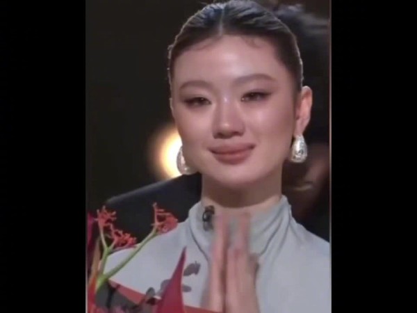 歌手2025总决赛陈楚生夺冠,单依纯泪洒现场