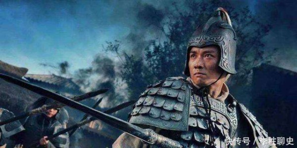 三国演义晚于水浒，为什么说豹头环眼的林冲，是模仿张飞？