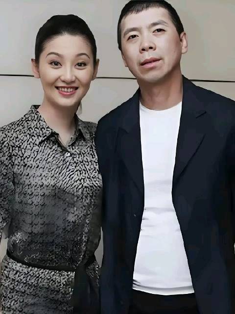 徐帆谈冯小刚坏脾气，称若动手将立刻离开