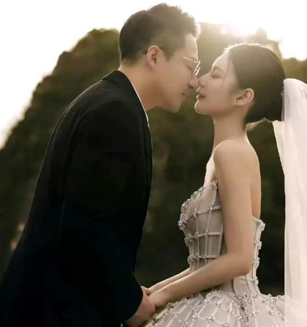 马筱梅被夸情绪稳定，谈夫妻相处也会对骂，汪小菲改变超明显