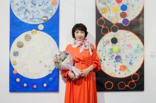 女性艺术执灯者张朱宇：照亮她历史，温暖无疆界