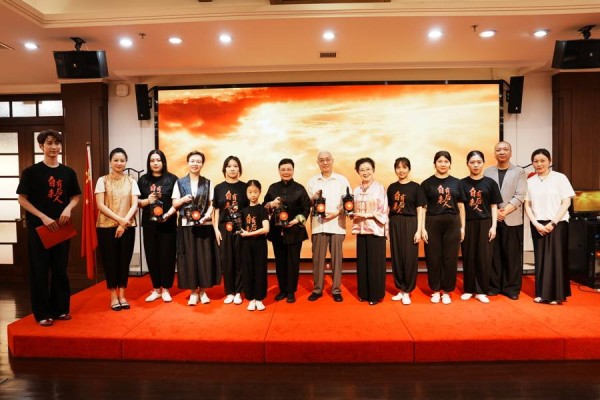 学生版昆剧《自有后来人》缺的就是你！