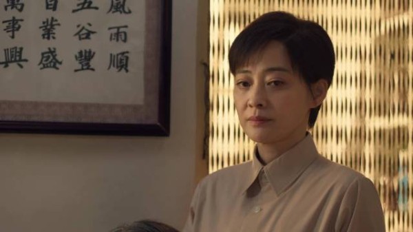 何家欢刘小玲争顶替工作，阿奶拒让儿子职位被替