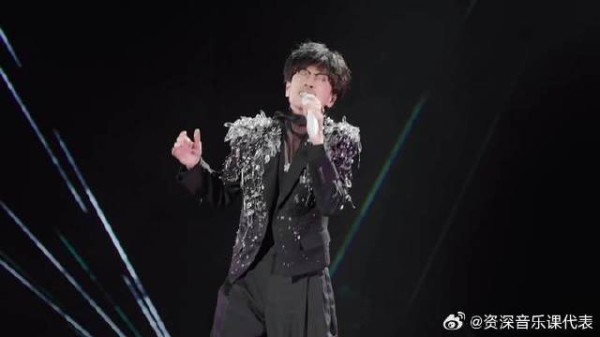你不能因为曾经在感情里吃过亏 你就对不起后面的人！
