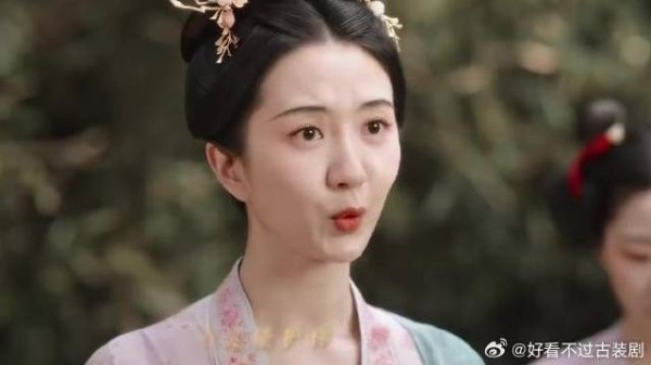 《国色芳华》第二部《锦绣芳华》热播,杨紫李现演绎深情守护