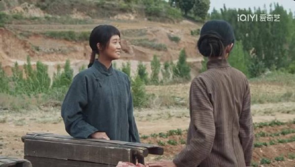 杨幂蓝盈莹生万物对手戏,绣绣银子谈心显姐妹情深