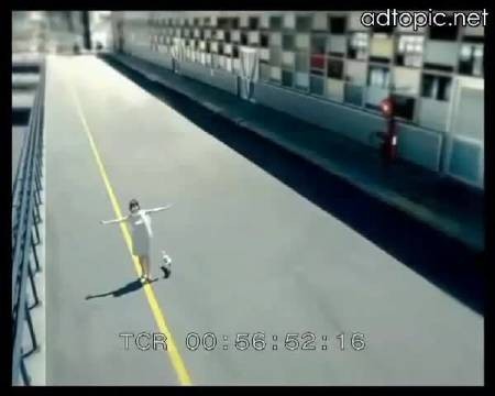 宋慧乔代言步步高音乐手机引回忆，vivo前身受关注