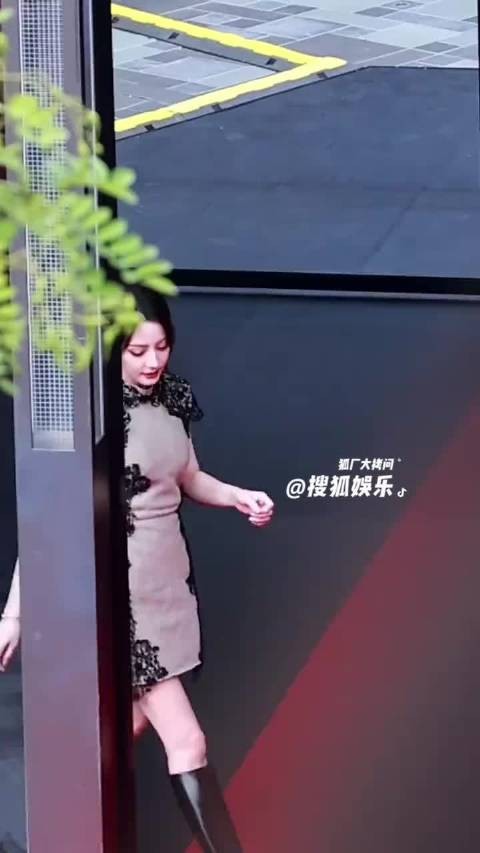 又是被迪丽热巴美到的一天