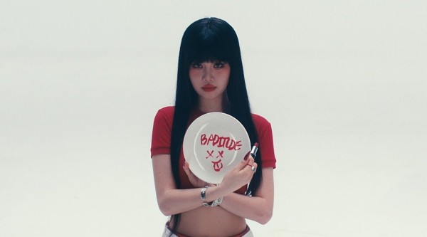 《BADITUDE》MV预告，期待8月27日下午5点