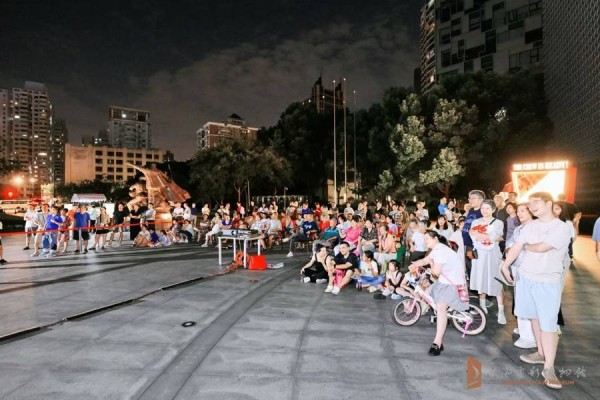 还有露天电影！在上海的夏夜，赴一场“海派圆舞曲”之约
