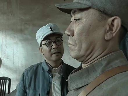 我让你把奶瓶捡起来！