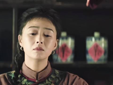 蒋欣新剧演绎跨度大角色,与任彬上演眼神拉丝戏码