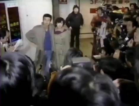 山口百惠和三浦友和结婚不久之后的一段采访，青春貌美，太养眼！