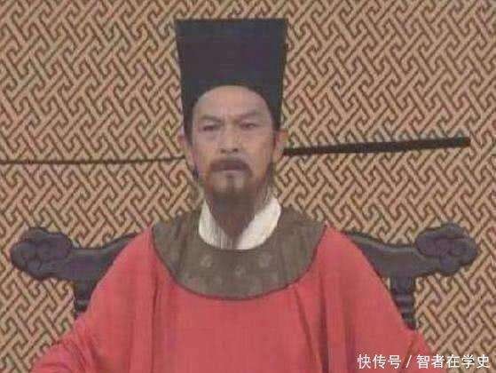 古代只有皇帝才能穿龙袍，为什么包青天可以穿龙袍？