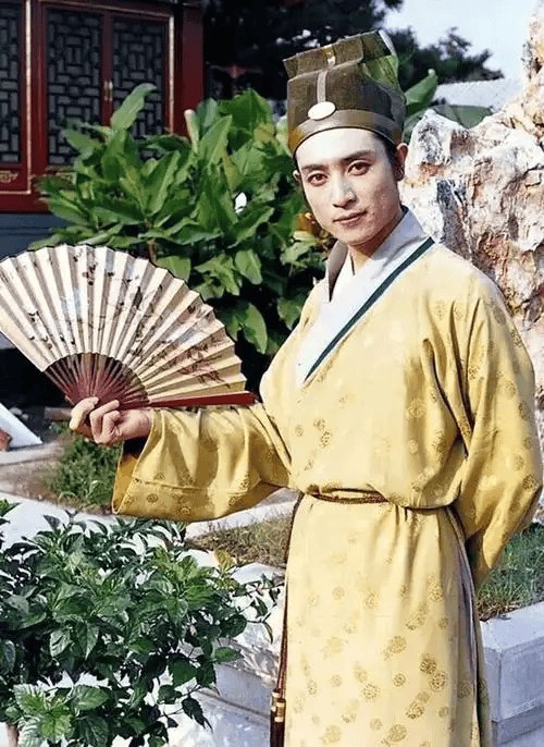 林红玉和贾芸最后的结果是什么？