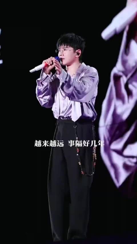 张杰乌鲁木齐西安演唱会唱《记得》《情歌》引粉丝欢呼