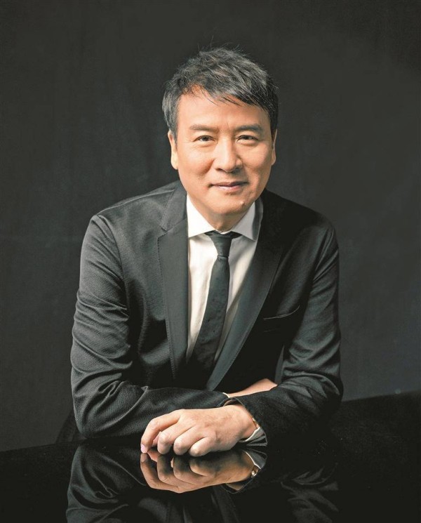 倾情演绎叶小钢代表作品