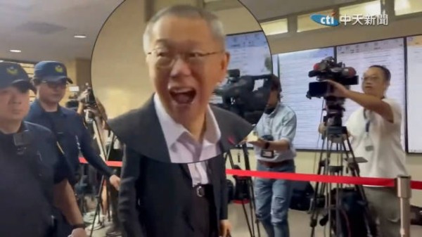台湾记者你不要太荒谬