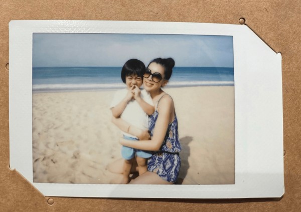 林志颖妻子回应儿子10年未露脸：他很内向，再给他一点时间