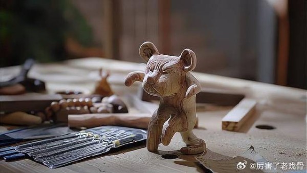 心机男太骄傲，竟对李尖尖指手画脚，直接被怼