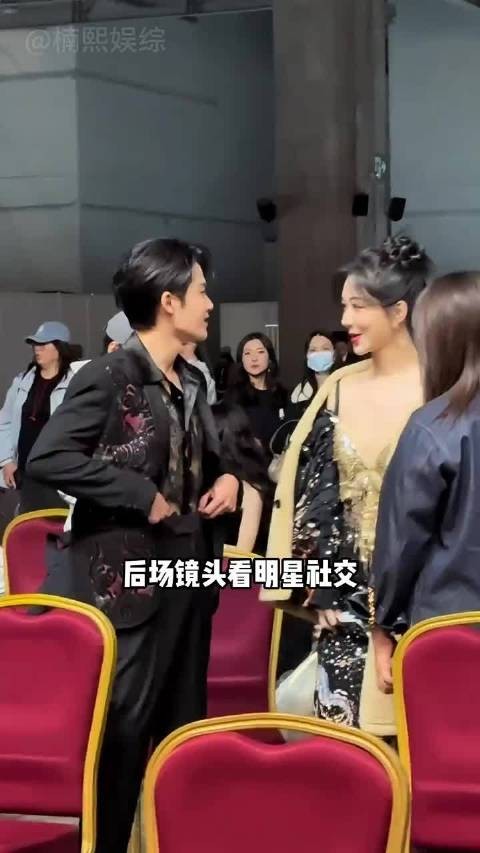 候场镜头曝光明星社交状态，王俊凯与实力派疏离，杰森斯坦森遭冷落