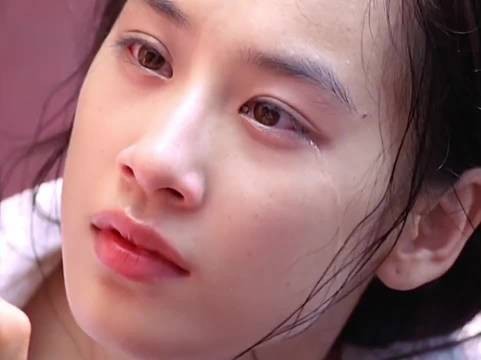 黄圣依“都说被爱的前提是漂亮，可她已经这么漂亮了”