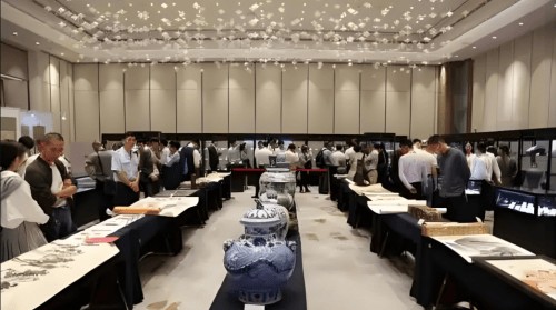 北京芸台国际拍卖：引领线上拍卖新格局，推动行业良性竞争