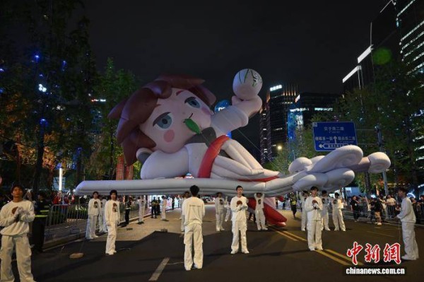 2025成都国际数字文创季启幕 本土数字文创IP上演大巡游