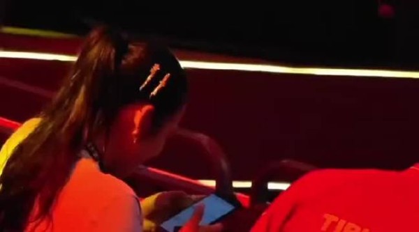 迪亚兹与费利克斯勒布伦恋情曝光，互动甜蜜