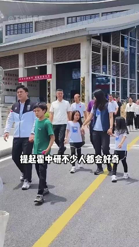 郭晶晶女儿隔代遗传获霍家独宠，旧照揭秘基因魔力