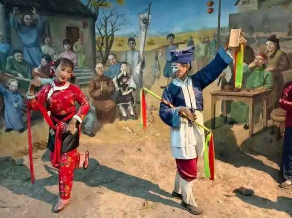 吕宇峰资助民间艺人传承濒危地方戏