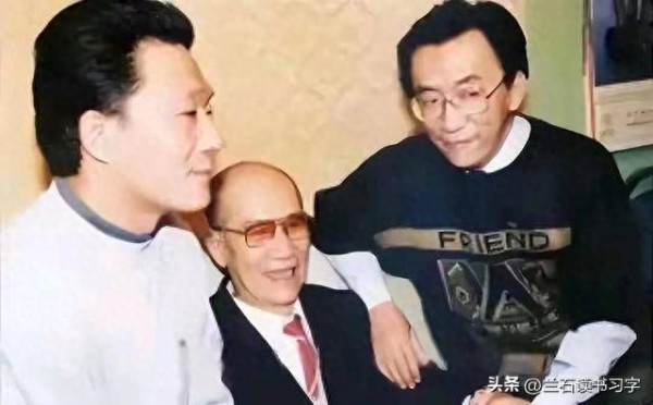 侯耀华弟子谢雷：我师父早就没资源了，他现在坐吃山空，没啥钱了