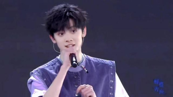 左航被曝撞人事件引热议，时代峰峻暂未回应