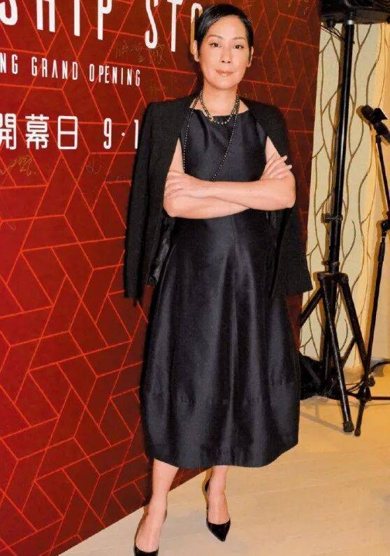 知名女歌手被曝病危进ICU抢救！曾与王菲并称“歌坛双后”