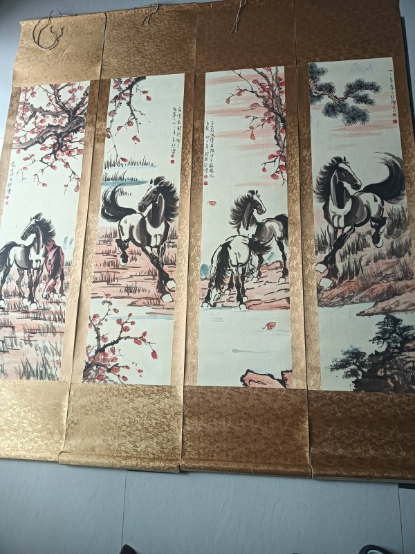笔端逸气，万里追风：徐悲鸿《骏马四条屏》艺术价值探析