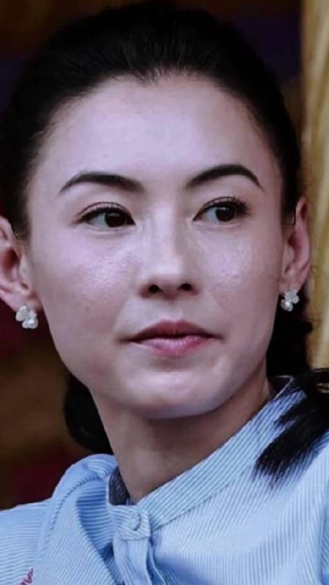 张柏芝无美颜照片曝光，五官漂亮显皱纹