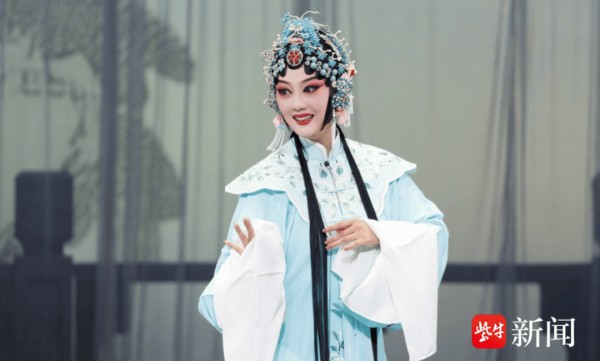 紫牛评紫金 | 全剧30多处高音唱腔，京剧《诗文会》这样征服观众