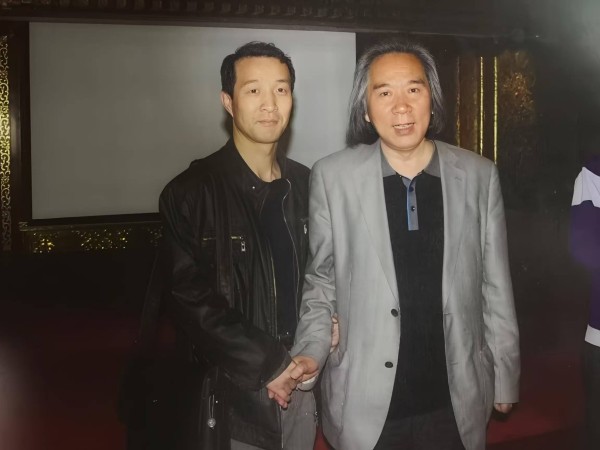 敦煌壁画佛造像的艺术价值与市场奇迹 吴湖山画家作品成为收藏界新宠