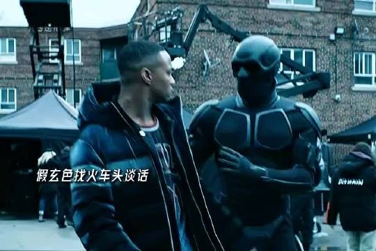 玄色为什么会脑死亡变哑巴呢答案是士兵男孩揍的