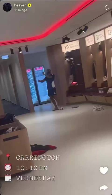 艾登海文的SnapChat 老詹在更衣室不能说的秘密