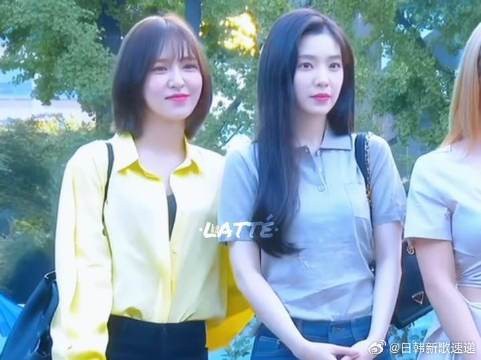 上班路看到小完就觉得可爱的姐姐